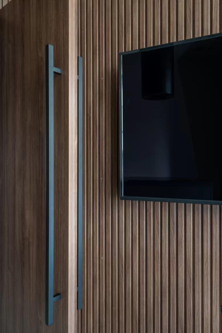 pyatiugolnaya-kukhnya-11