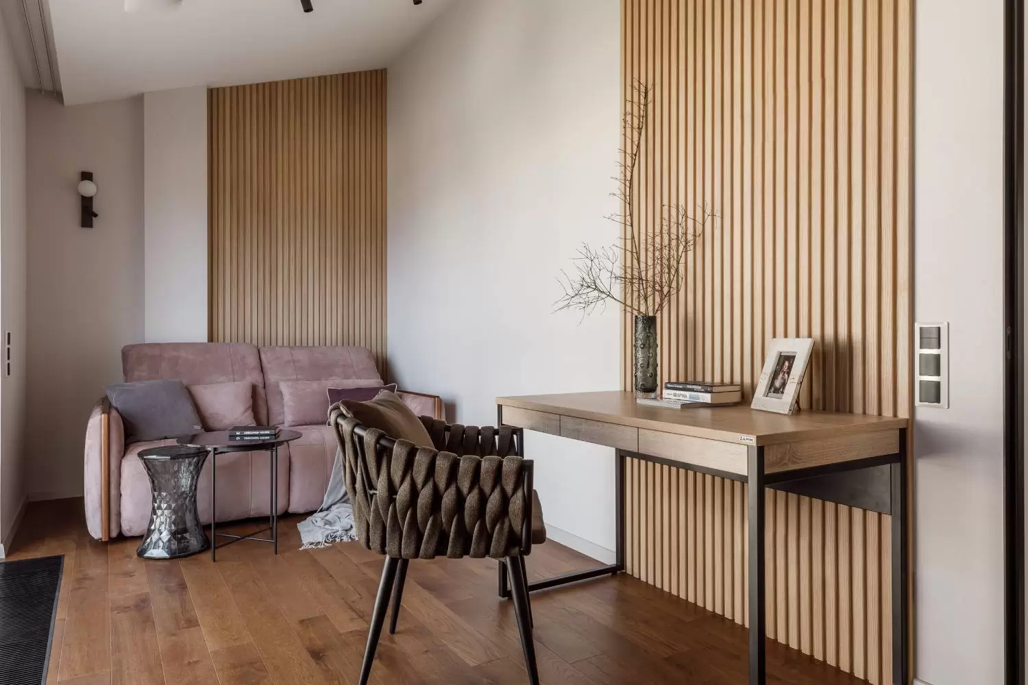 kottedzhnyy-kompleks-izumrudnyy-gorod-v-rabote 1