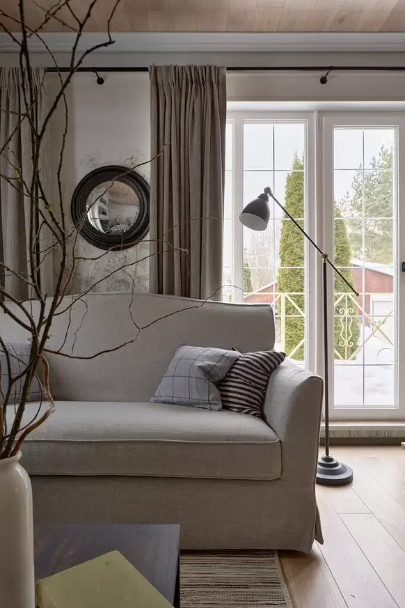 chekhovskie-sezony-dlya-kukhni-gostinoy-10