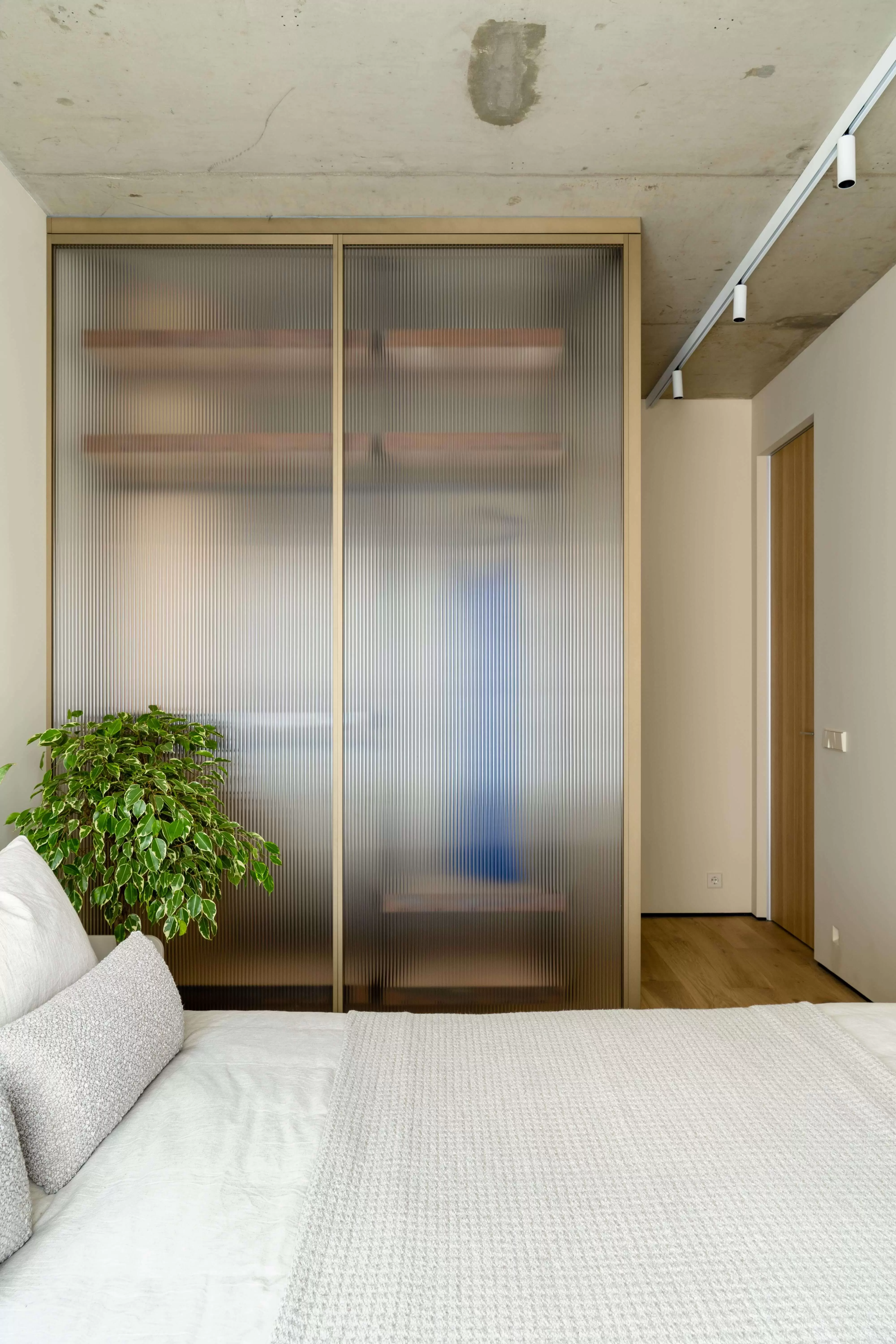 kvartira-dlya-dizaynera-8