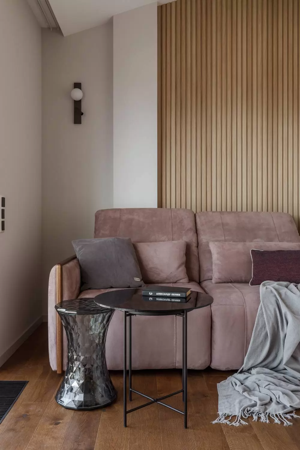 kottedzhnyy-kompleks-izumrudnyy-gorod-v-rabote 3