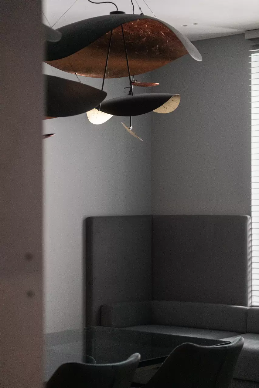 kvartira-v-ottenkakh-zakata-10