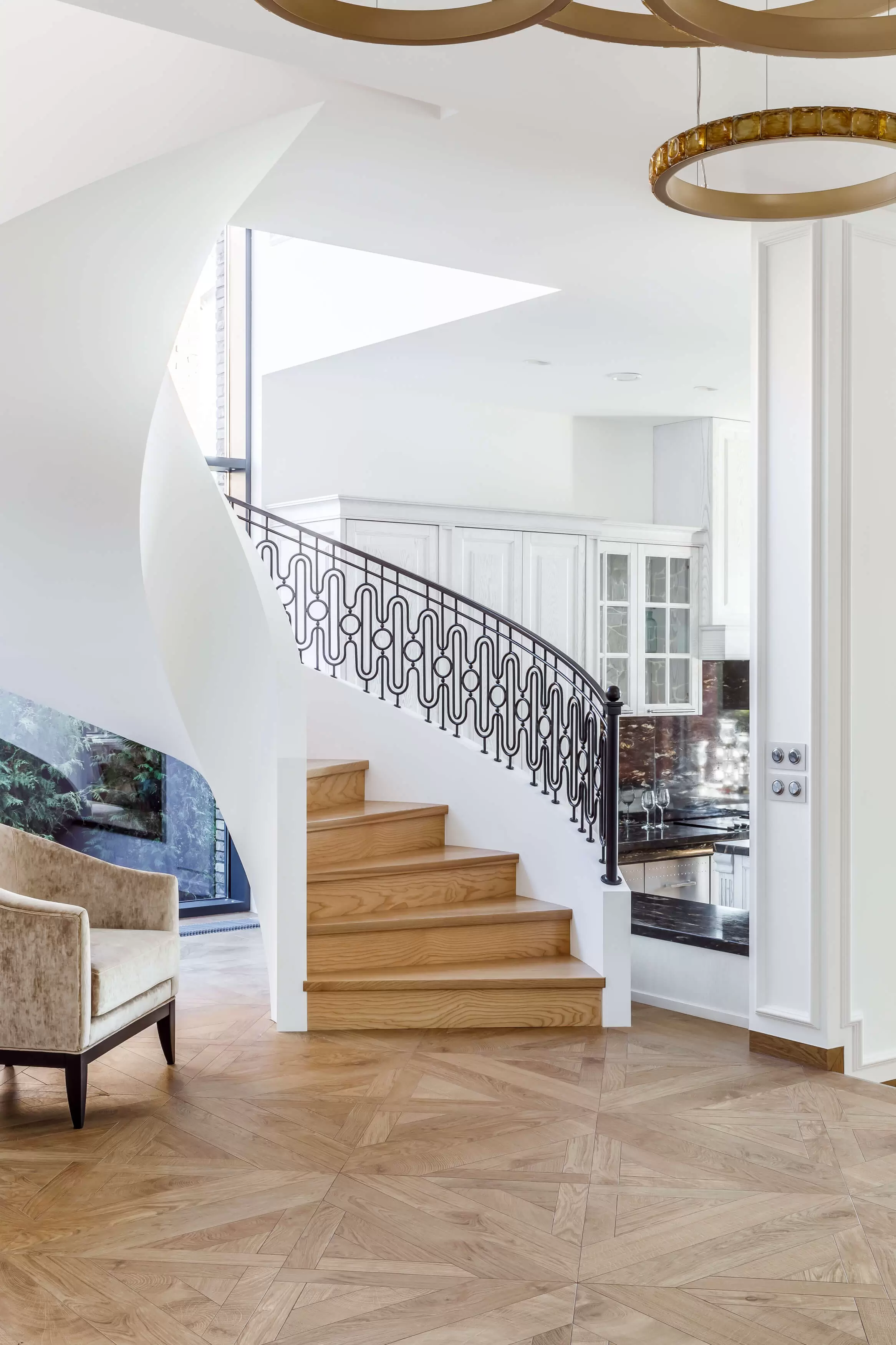 dom-s-panoramnym-ostekleniem-4