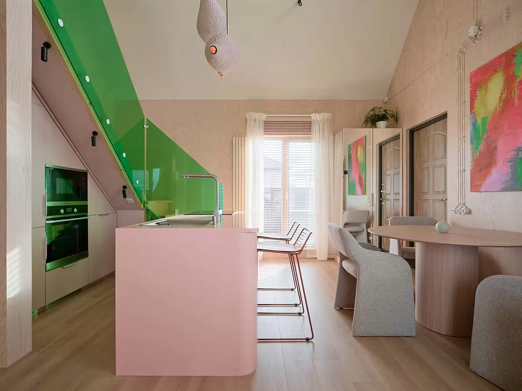 kukhnya-so-vtorym-svetom 2