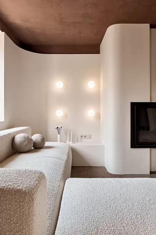 obnimayushchaya-gostinaya-dlya-mnogodetnoy-semi-5