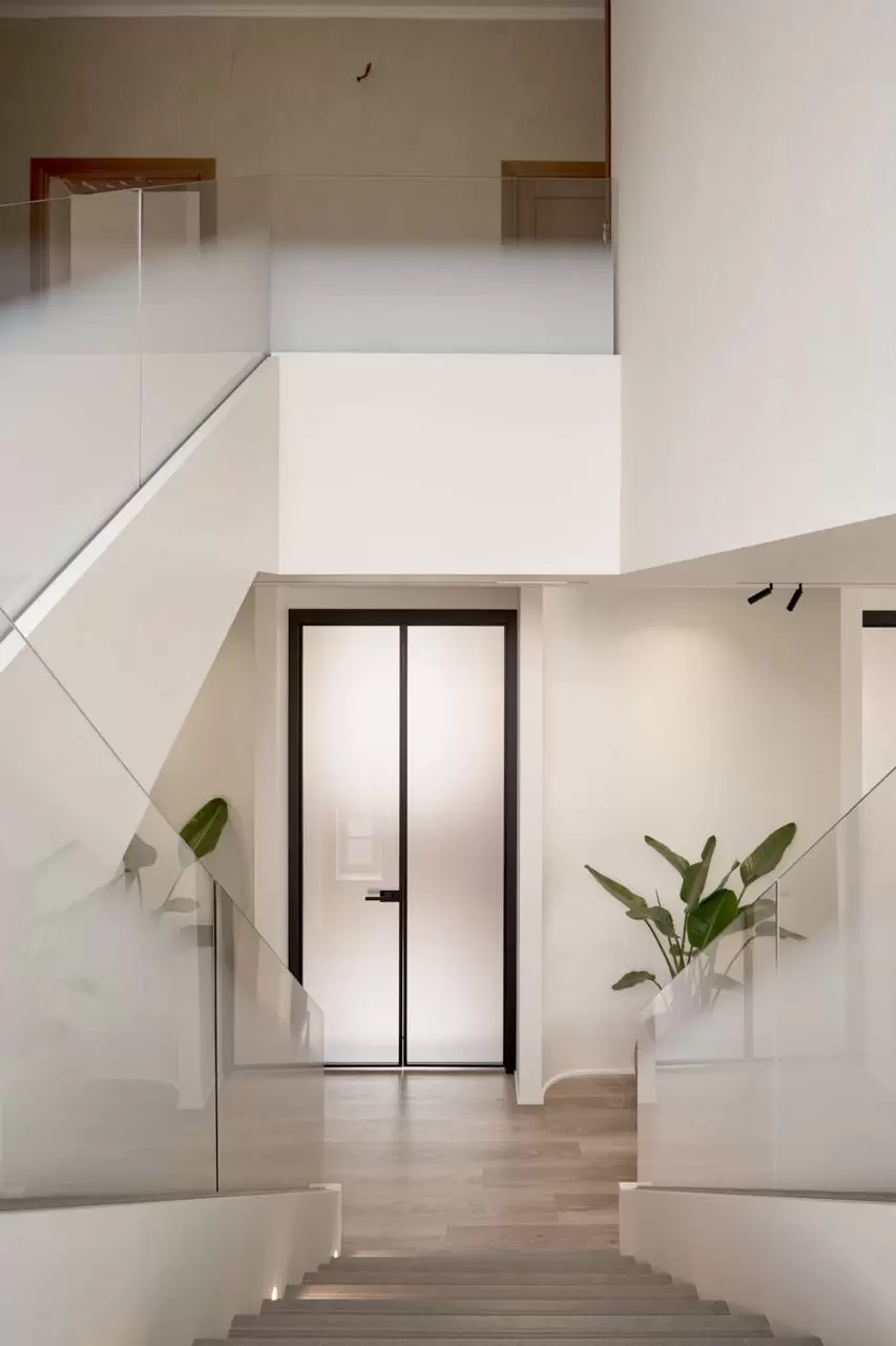 obnimayushchiy-minimalizm-6